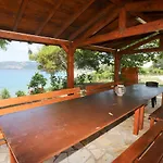 Apartament Agios Georgios - 2 Beds - Sleeps 5 - Free Parking Agios Georgios Pagon